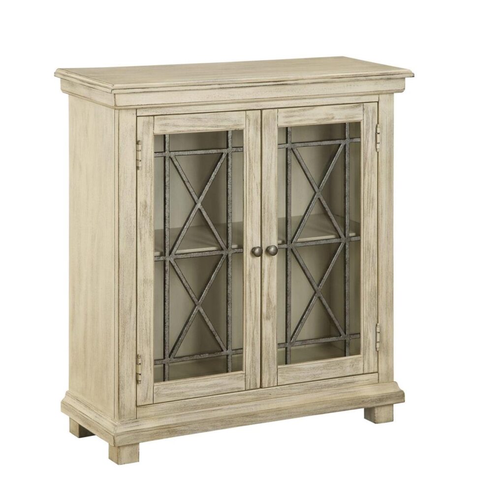 Finished in a clean Knob Hill Burnished Ivory, this cabinet has plenty of charm and appeal. 