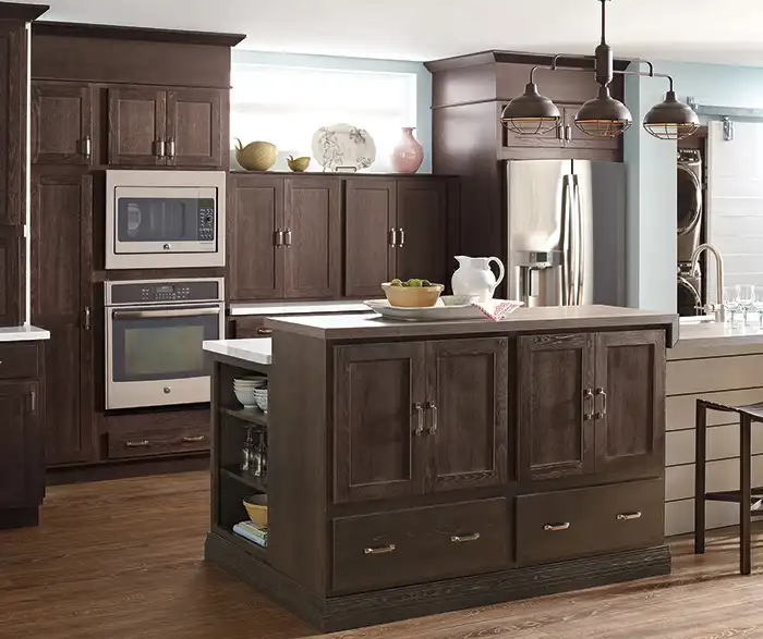 Base cabinets in kitchen